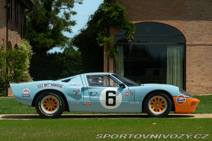 Ford GT 40 REPLICA LIVREA LE MANS 1966 GULF 1978