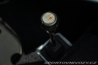 Ford GT 40 REPLICA LIVREA LE MANS 1966 GULF 1978
