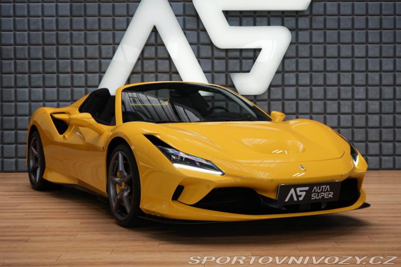 Ferrari F8 Spider LIFT LED ACC P-Dis