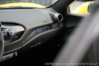 Ferrari F8 Spider LIFT LED ACC P-Dis 2023