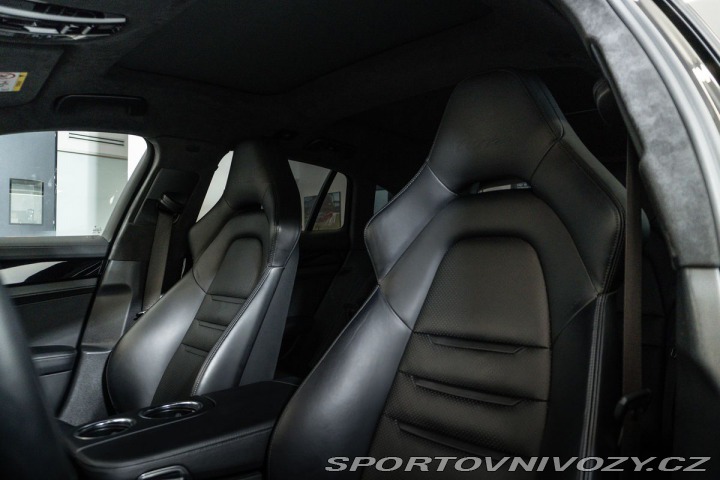 Porsche Panamera Turbo Sport Turismo 2019
