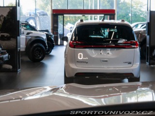 Ostatní značky Ostatní modely Cadillac Escalade 6.2 Premium Lux Platinum 2025