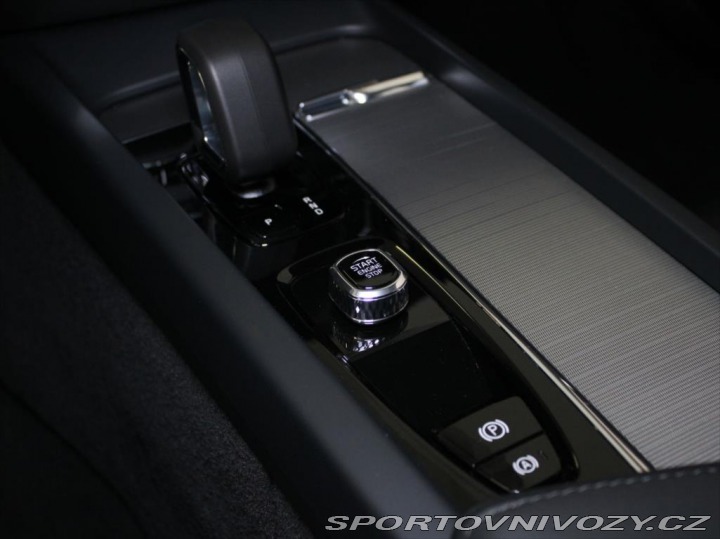 Volvo S60 2,0 B5 AWD Ultimate Dark 2024