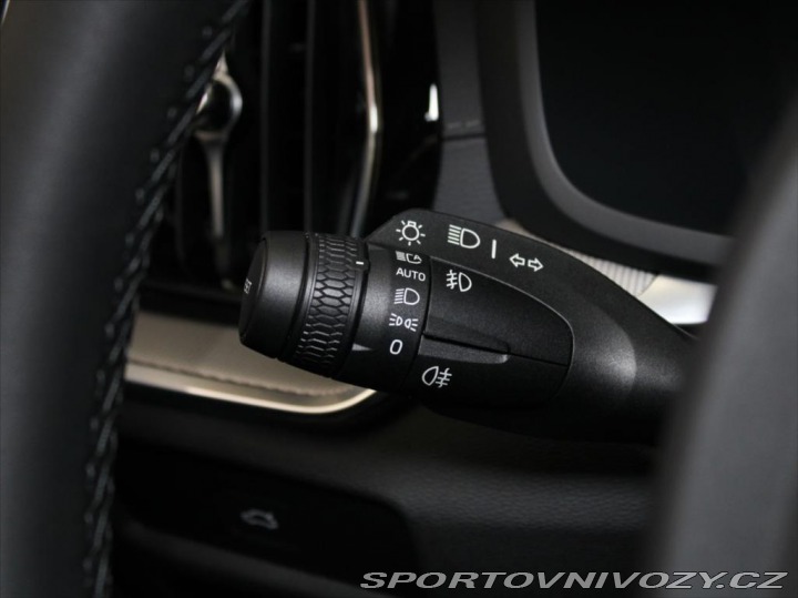 Volvo S60 2,0 B5 AWD Ultimate Dark 2024