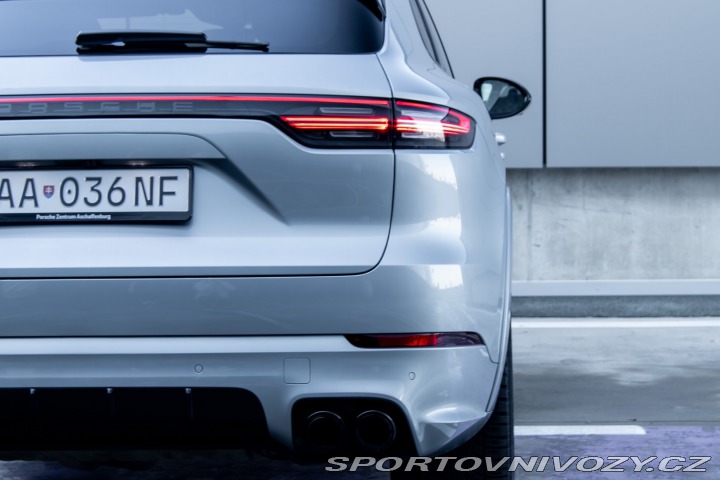 Porsche Cayenne E-Hybrid 4x4 Platinum A/ 2023