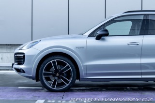 Porsche Cayenne E-Hybrid 4x4 Platinum A/ 2023