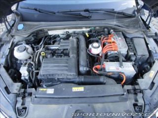 Volkswagen Arteon 1,4TSI eHybrid R-line,DSG 2021