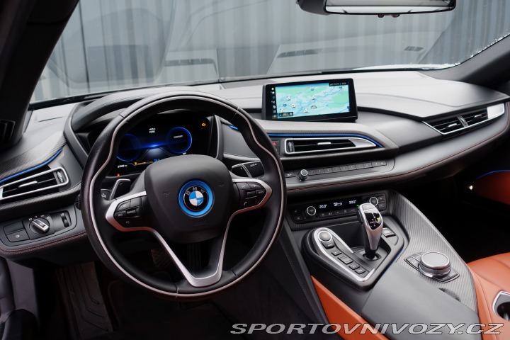 BMW i8 2020