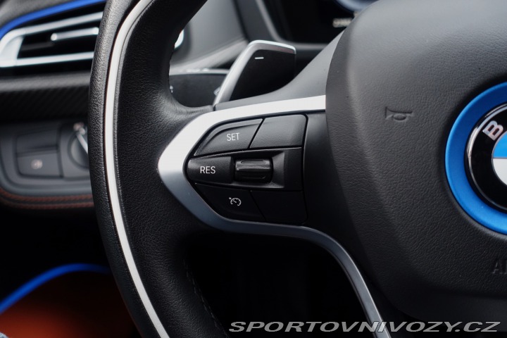 BMW i8 2020