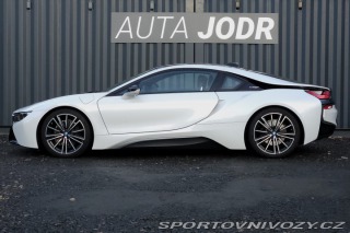 BMW i8  2020