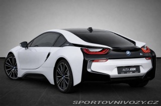 BMW i8 2020