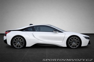 BMW i8 2020