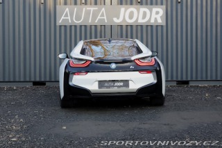 BMW i8  2020