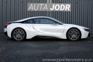 BMW i8  2020