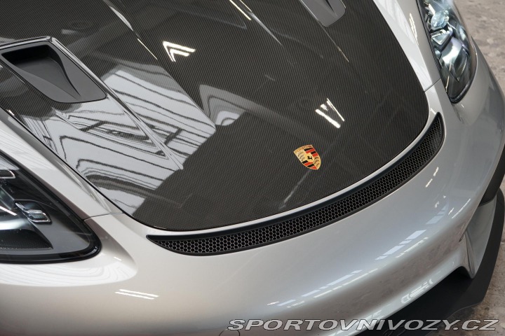 Porsche 718 Spyder RS Weissach Lift B 2024