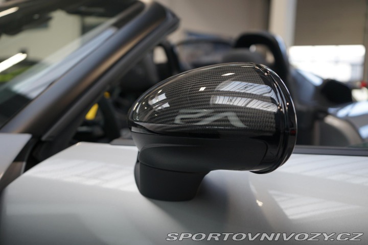 Porsche 718 Spyder RS Weissach Lift B 2024