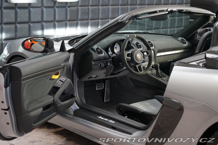 Porsche 718 Spyder RS Weissach Lift B 2024