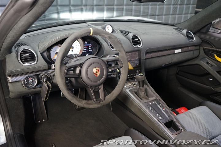 Porsche 718 Spyder RS Weissach Lift B 2024
