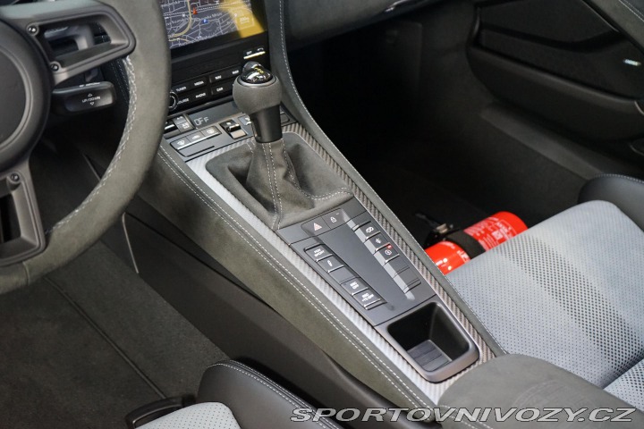 Porsche 718 Spyder RS Weissach Lift B 2024