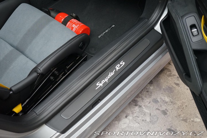 Porsche 718 Spyder RS Weissach Lift B 2024