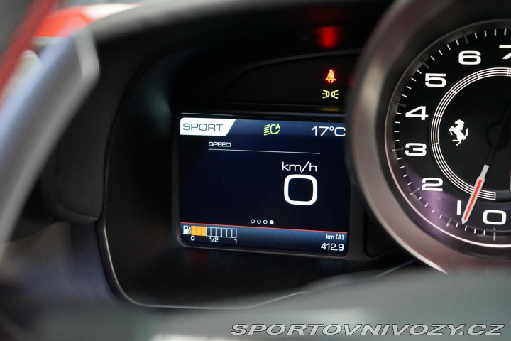 Ferrari F8 Tributo 530kW Lift JBL Ca 2020