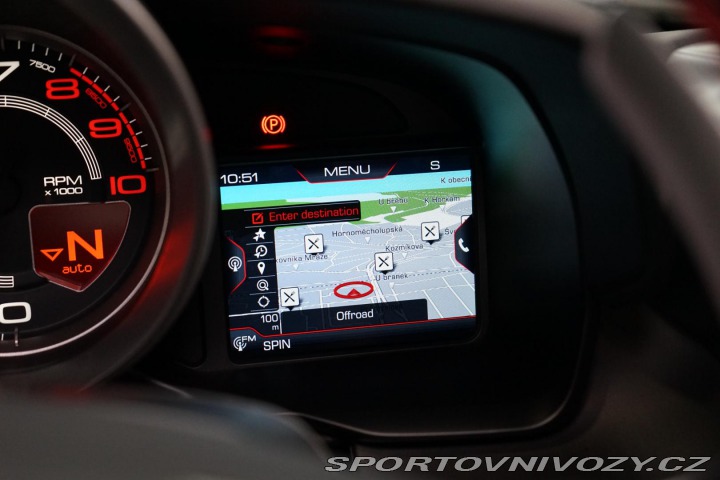 Ferrari F8 Tributo 530kW Lift JBL Ca 2020