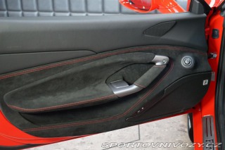 Ferrari F8 Tributo 530kW Lift JBL Ca 2020