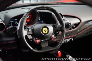 Ferrari F8 Tributo 530kW Lift JBL Ca 2020