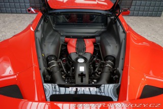 Ferrari F8 Tributo 530kW Lift JBL Ca 2020