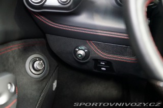 Ferrari F8 Tributo 530kW Lift JBL Ca 2020