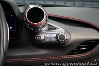 Ferrari F8 Tributo 530kW Lift JBL Ca 2020