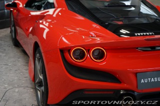 Ferrari F8 Tributo 530kW Lift JBL Ca 2020