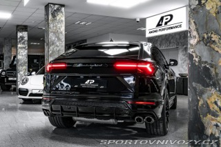 Lamborghini Urus B&O/23/AKRAPOVI 2022