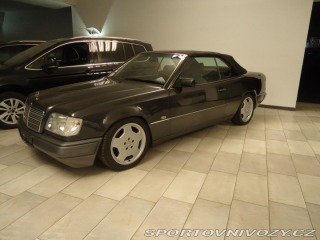 Mercedes-Benz Ostatní modely 124 300 CE 24V Cabrio. 1994