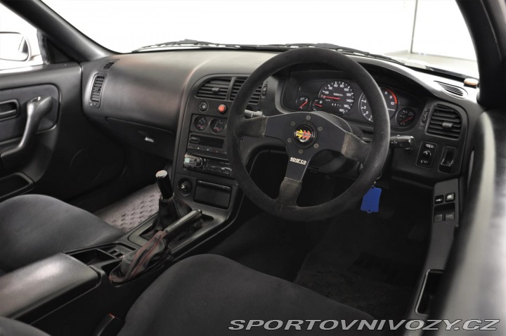 Nissan Skyline GT-R R33 1995