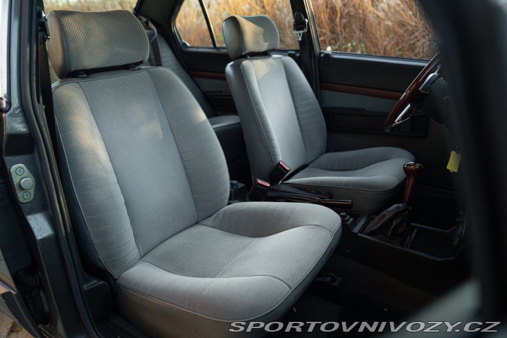 Alfa Romeo Ostatní modely ALFETTA INIEZIONE QUADRIFOGLIO ORO 1984