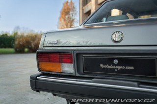 Alfa Romeo Ostatní modely ALFETTA INIEZIONE QUADRIFOGLIO ORO 1984