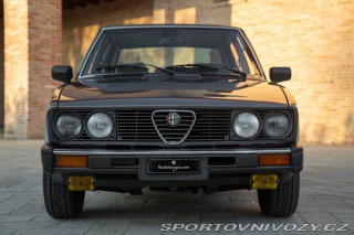 Alfa Romeo Ostatní modely ALFETTA INIEZIONE QUADRIFOGLIO ORO 1984