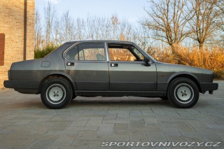 Alfa Romeo Ostatní modely ALFETTA INIEZIONE QUADRIFOGLIO ORO 1984
