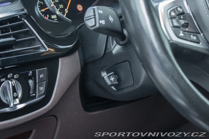 BMW 5 M550i xDrive A/T 2019