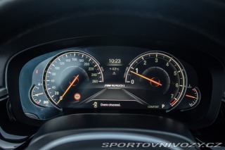 BMW 5 M550i xDrive A/T 2019