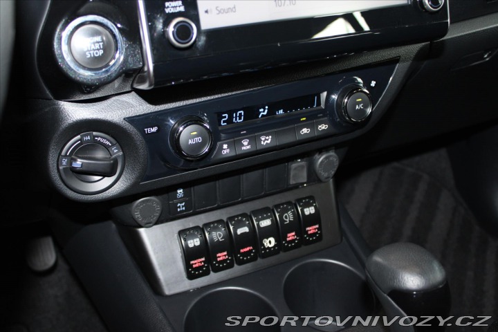 Toyota Ostatní modely Hilux 4,0 V6 DC Adventure OME / 2022
