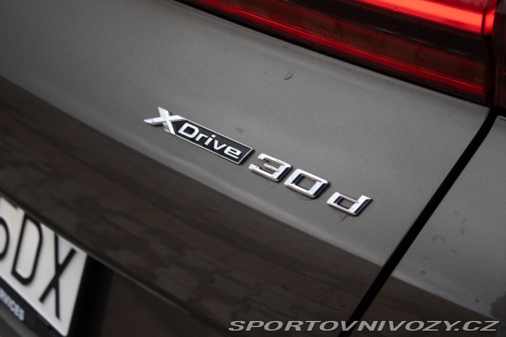 BMW X6 xDrive30d A/T 2022