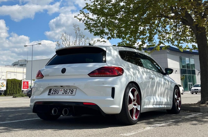 Volkswagen Scirocco 2,0TSI GTS