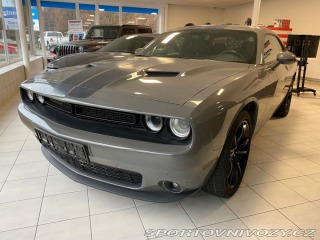 Dodge Challenger SXT 2018
