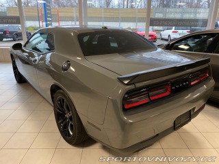 Dodge Challenger SXT 2018