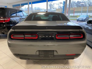 Dodge Challenger SXT 2018