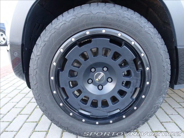 Ostatní značky Ostatní modely Land Rover Defender 5,0 P525, 110 V8 Carpatia 2023