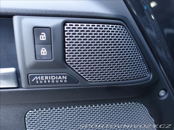 Ostatní značky Ostatní modely Land Rover Defender 5,0 P525, 110 V8 Carpatia 2023