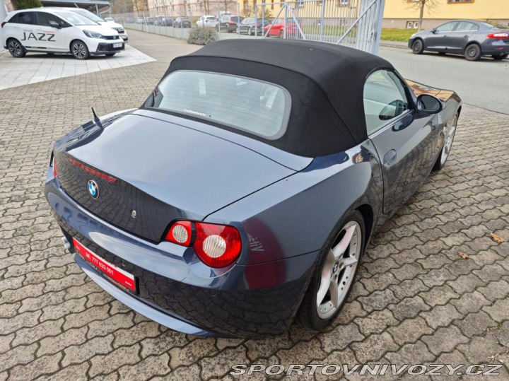 BMW Z4 2.2i Roadster Manuál 170P 2005